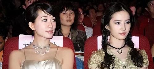 明星光腚图片,明星私密时刻曝光