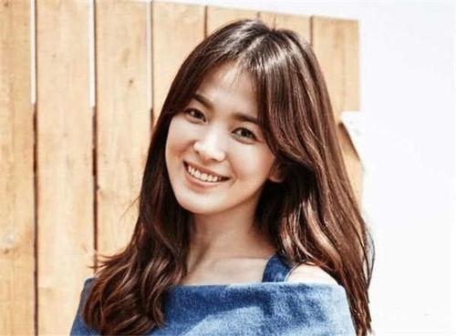 明星对宋慧乔的评价,魅力四射，实力非凡